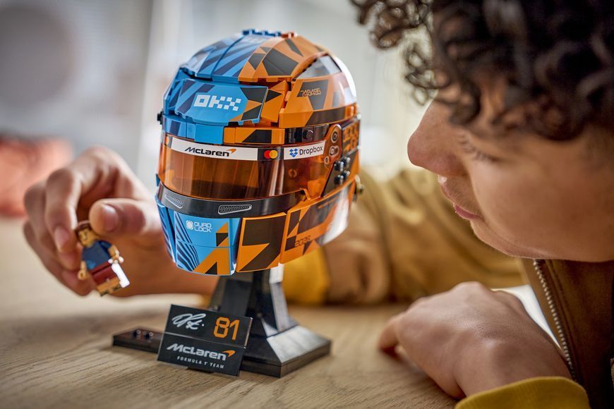 Конструктор LEGO&reg; Editions Шолом Оскара Піастрі McLaren Mastercard F1&reg; Team 43017 43017